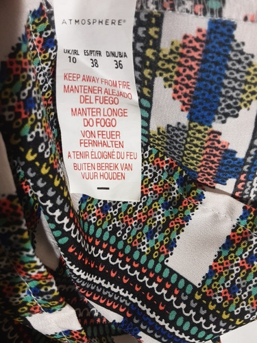 Imagen 4 de 10 de Enterito De Pantalón Corto Con Bolsillos De Tiritas, Talla S