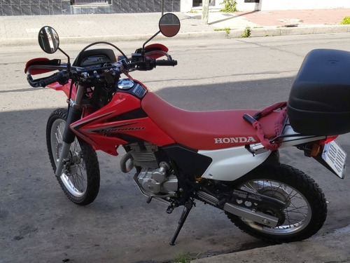 Imagen 6 de 11 de Honda Tornado 250