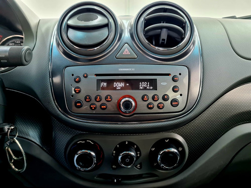 Fiat Palio 1.6 MPI ESSENCE 16V FLEX 4P AUTOMATIZADO