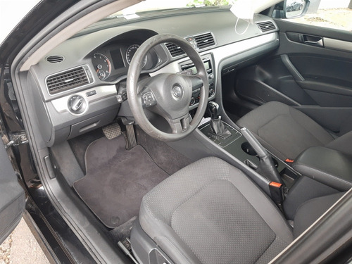 Imagen 6 de 7 de Volkswagen Passat 2013 2.0 Comfortline Tiptronic At