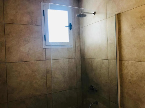 Imagen 9 de 13 de Venta - Costa Esmeralda - Muy Linda Casa En Barrio Deportivo