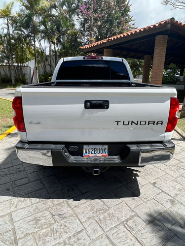 Imagen 4 de 13 de Toyota Tundra Limited