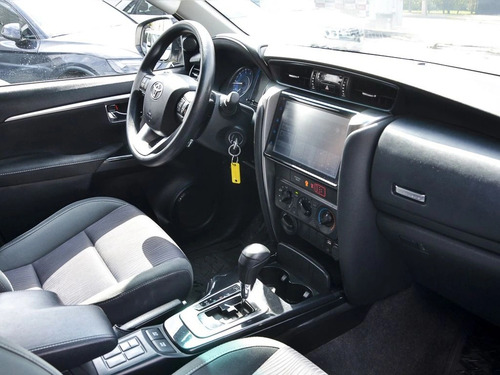 Toyota Fortuner 2.8d Auto Sr5 4wd