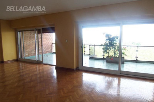 Imagen 5 de 19 de Piso En Recoleta 4 Ambientes Con Dependencia Y Cochera