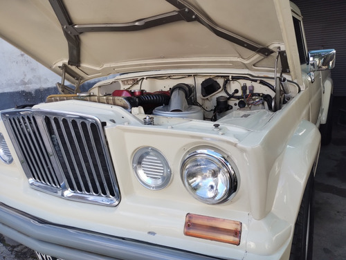 Jeep Gladiertor