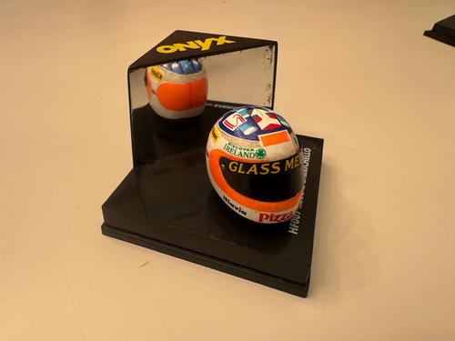 Miniatura Capacete Rubens Barrichello 1994 Onyx 1/12 Leia Branco (Usado)