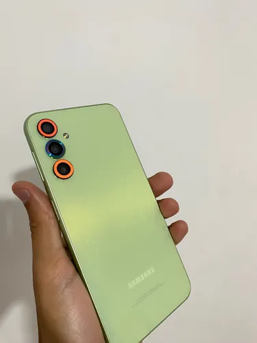 Celular Samsung A24 (Usado)