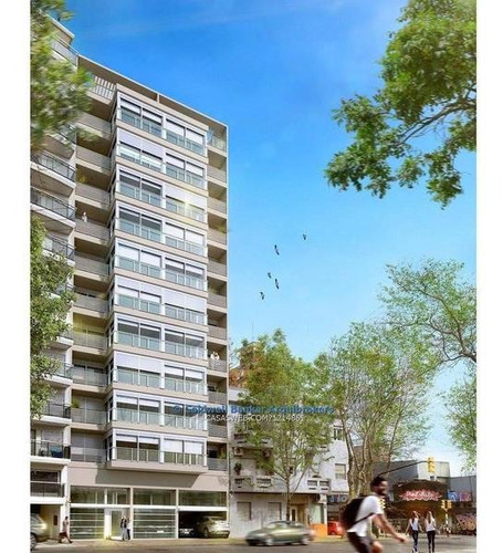 Apartamento De 2 Dormitorios Con Patio Venta En Parque Rodó