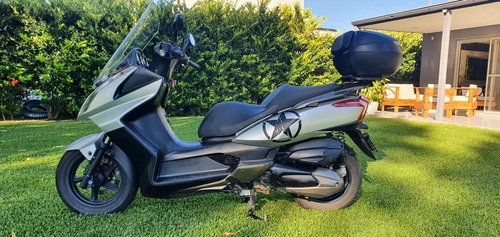Imagen 8 de 11 de Kymco Downtown 300i