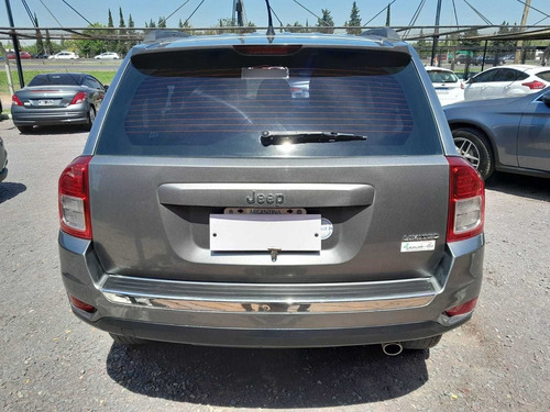 Imagen 6 de 18 de Jeep Compass 2.4 Limited 2012