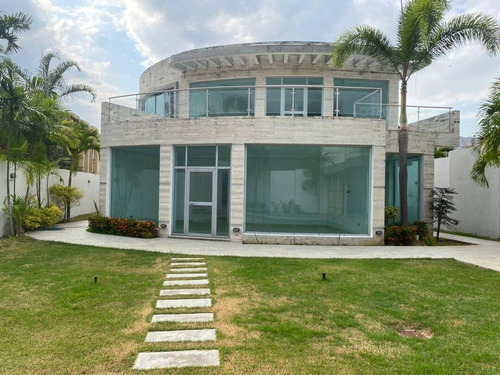 Imagen 1 de 9 de Casa En Venta En Altos De Guataparo C140525 Liseth Varela Tlf-04144183728
