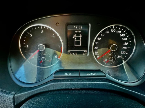 Imagen 11 de 20 de Volkswagen Amarok 2.0 Cd Tdi 180cv 4x2 Highline C33