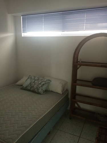 En Venta Apartamento En Tucacas. Conjunto Resd. Varadero Ip