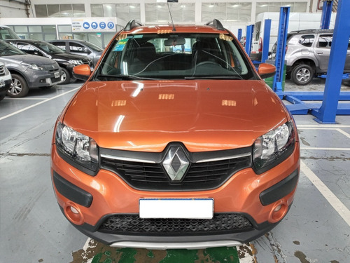 Imagen 3 de 19 de Renault Stepway 1.6 Privilege 2017 - Centro Automotores