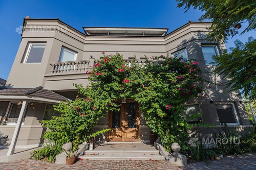 Imagen 7 de 30 de Casa En Venta En Barrio Privado Septiembre Con Seis Dormitorios - Maroto Propiedades-