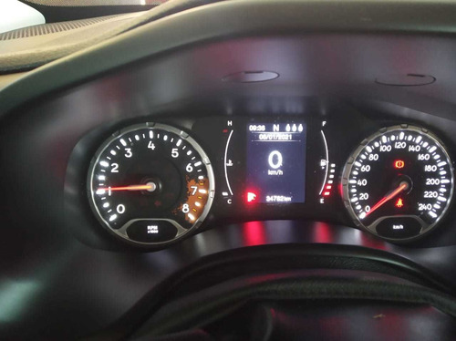 Imagem 4 de 6 de Jeep Renegade 2018 1.8 Sport Flex 5p