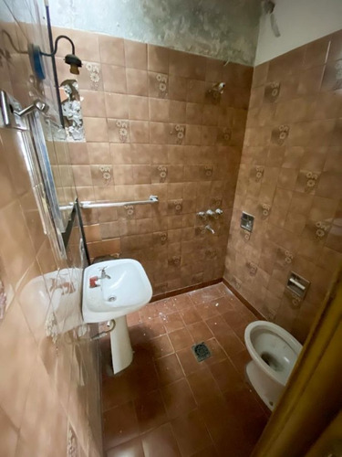 Imagen 8 de 11 de Departamento En Venta De 2 Dormitorios En San Justo