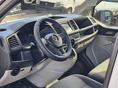 Volkswagen Transporter 2.0 Pasajeros Mt 140 hp