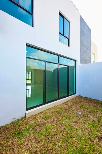 Imagen 6 de 13 de Casa Nueva Con Roof Garden En Coto En Valle Imperial