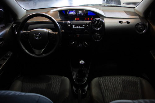 Toyota Etios 1.5 Sedan Xls