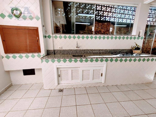 Imagem 26 de 30 de Casa Com 3 Dormitórios À Venda, 300 M² Por R$ 2.200.000,00 - Ahú - Curitiba/pr - Ca0271