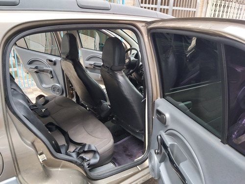 Fiat Uno 2011 1.0 Way Flex 5p