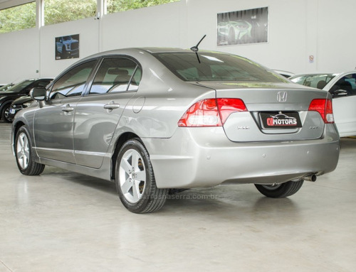 Honda Civic 1.8 LXS 16V FLEX 4P AUTOMÁTICO