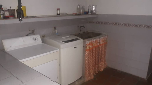 Imagen 12 de 12 de Vendo Comoda Y Hermosa Casa En Urb. Las Delicias. 04243252273