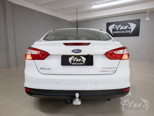 Ford Focus Sedan 2.0 Titanium