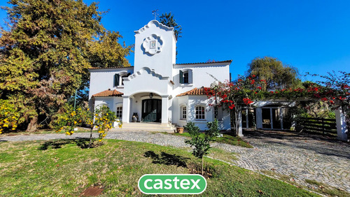 Casa Estilo Colonial En Venta En Mapuche