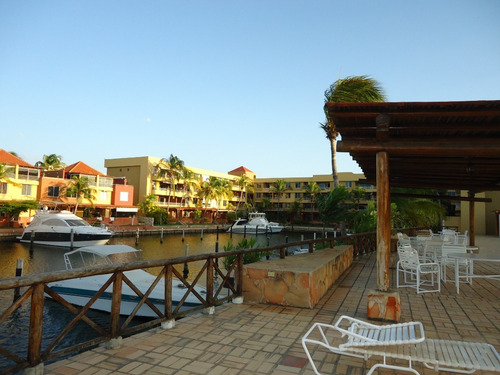 Imagen 4 de 16 de Apartamento De 4 Habitaciones Planta Baja Con Muelle