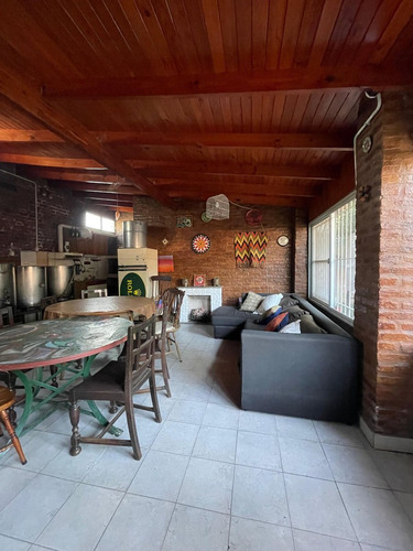 Casa En Venta 3 Dormitorios Granadero Baigorria