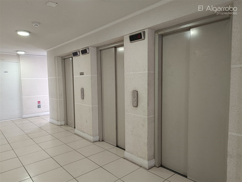 Dpto. De 1 Dorm. En Santiago Centro, Metra Sta. Ana