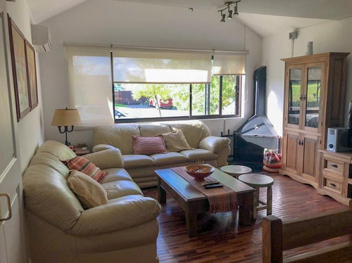 Venta Casa Colinas De Carrasco Tres Dormitorios