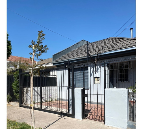 Imagen 2 de 18 de Casa Amoblada - Ubicación Residencial En Ñuñoa
