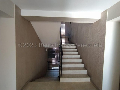 Imagen 20 de 30 de !! Ana Molleja Vende Apartamento En Zona Este Barquisimeto Nueva Segovia Lara */* Akm