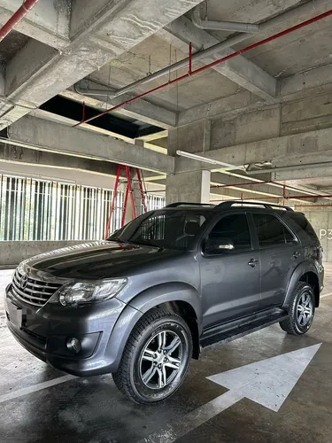 Toyota Fortuner 2.7l 4x2
