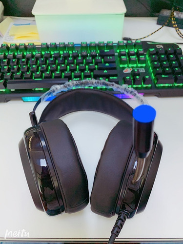Imagen 7 de 10 de Headset Gamer Wayra Microfono Auricular Led Gh7x Ps4 Pc 7.1