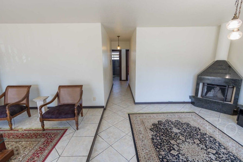 Casa Em Camaquã Com 5 Dormitórios - Lu268787