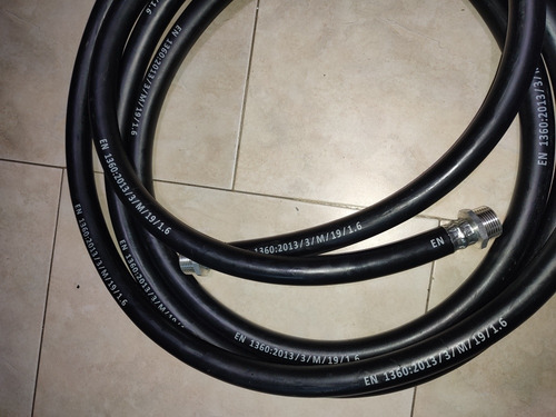 Imagen 2 de 2 de Manguera De Combustibles 3/4 Pulgada 6 Metros