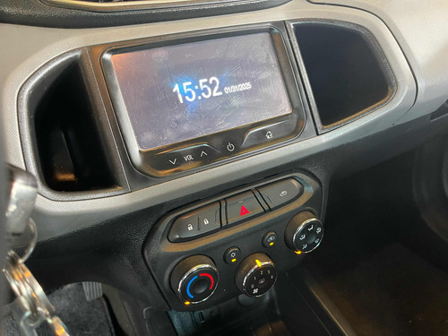Chevrolet Onix 1.0 Lt 5p