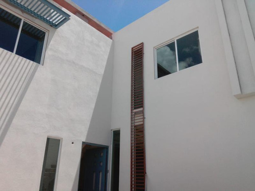 Casa En Venta En Nueva Chapultepec, Morelia, Michoacán De Ocampo C.p. 58280