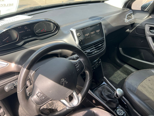 Peugeot 2008 1.6 Thp Sport