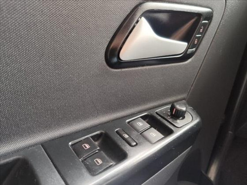 Volkswagen Fox 1.0 Mi 8v