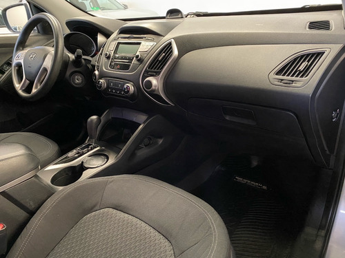 Imagen 10 de 18 de Hyundai Tucson 2.0 4×2 Gl At 2014