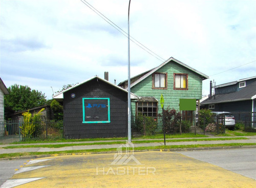 Casa En Venta De 5 Dorm. En Frutillar