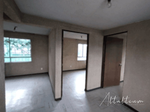 Departamento En Venta En Venustiano Carranza, 1era Sección Cdmx. Br-ru