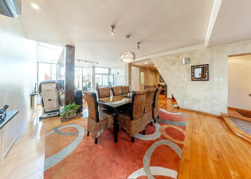 Imagen 3 de 30 de Venta / Casa / 4 Ambientes / Cochera / Pileta / Quincho / Ramos Mejia