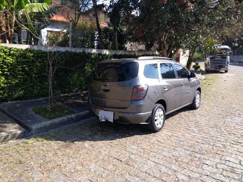 Imagem 6 de 13 de Chevrolet Spin 2013 1.8 Lt 5l 5p