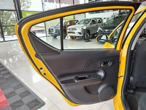 Toyota Prius 2021